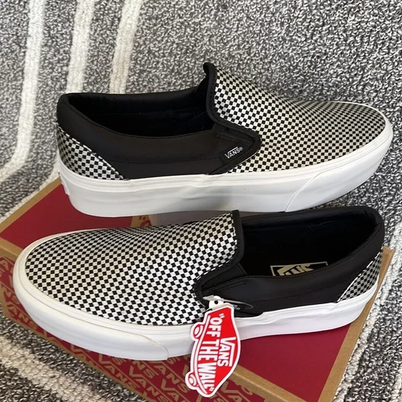 Vans Classic Slip-On Sparkle Check Black/True White WMNS sneakers-platforms - Picture 11 of 16